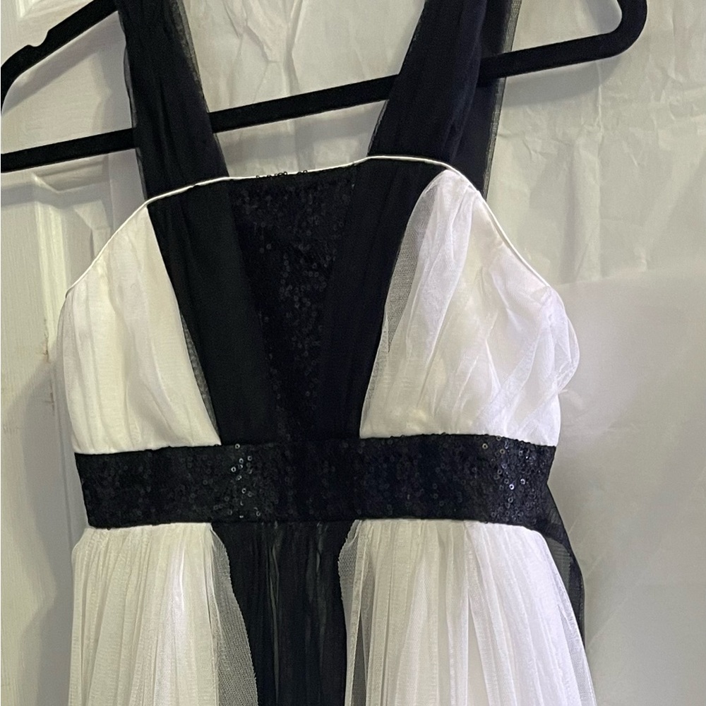 Bonnie Jean size 14 white with Black Band